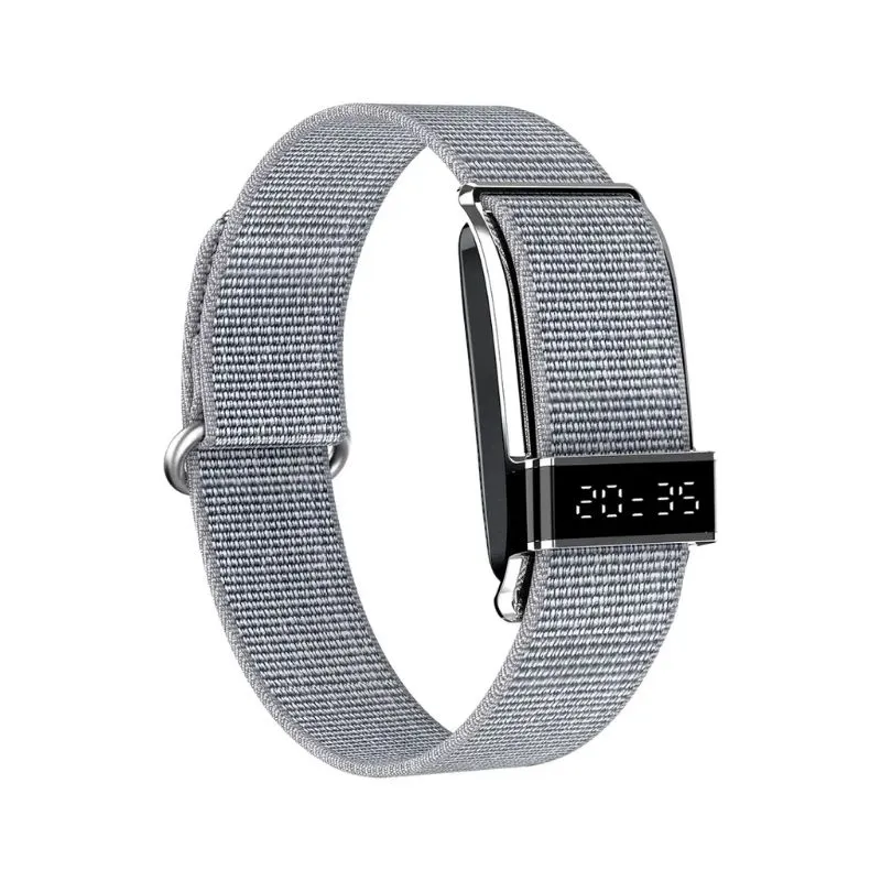 Porodo-Trackfit-Pro-Smart-Bracelet-Fitness-Tracker-with-Display-App-5.webp