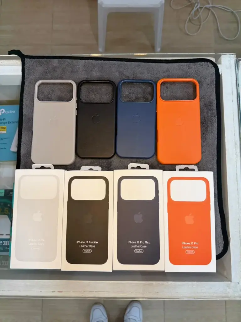 APPLE LEATHER COVER ORIGINAL 17PRO&PROMAX