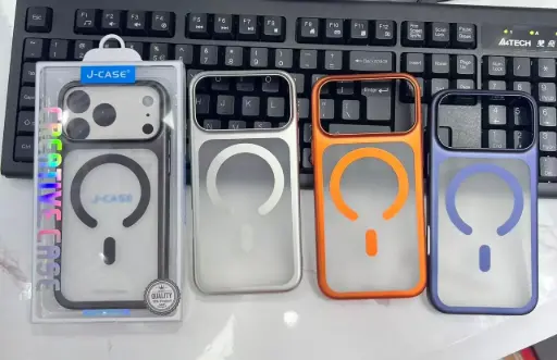 J CASE COVER FOR IPHONE 17